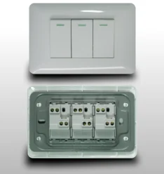 Interruptor Triple, Blanco, Dx